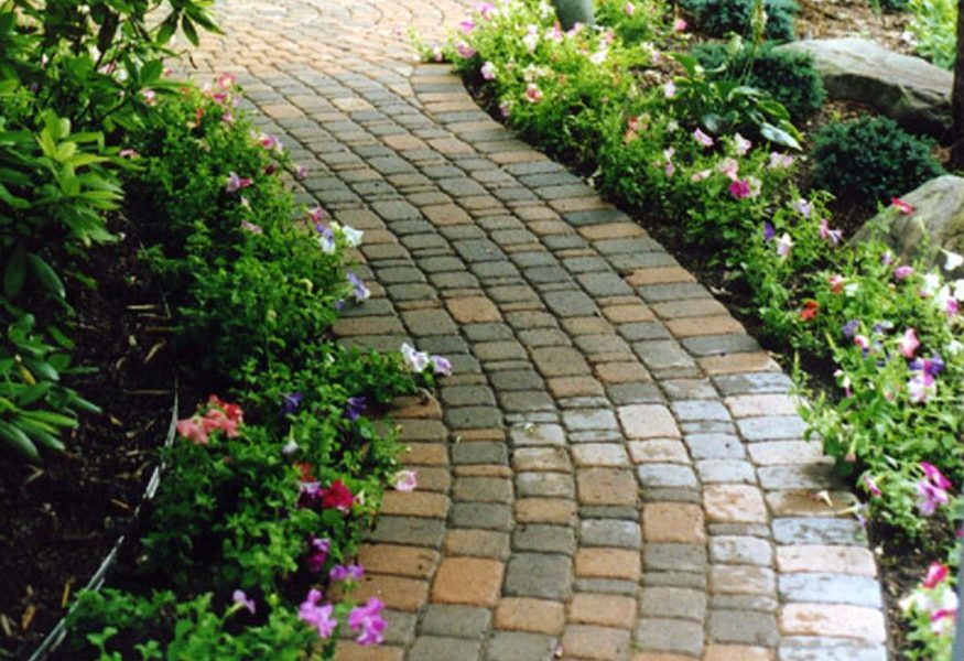 Paver Restraints
